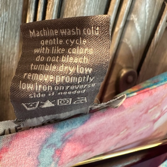 Cold Shoulder Hi-Low Sundress- Women’s Medium - Picture 4 of 4